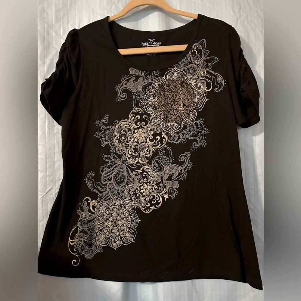 Faded Glory womans tops